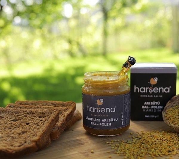 Harşena Liyofilize Arı Sütlü,Polen,Çiçek Balı Karışımı 250 Gr. Harşena Liyofilize Arı Sütlü,Polen,Çiçek Balı Karışımı 250 Gr.